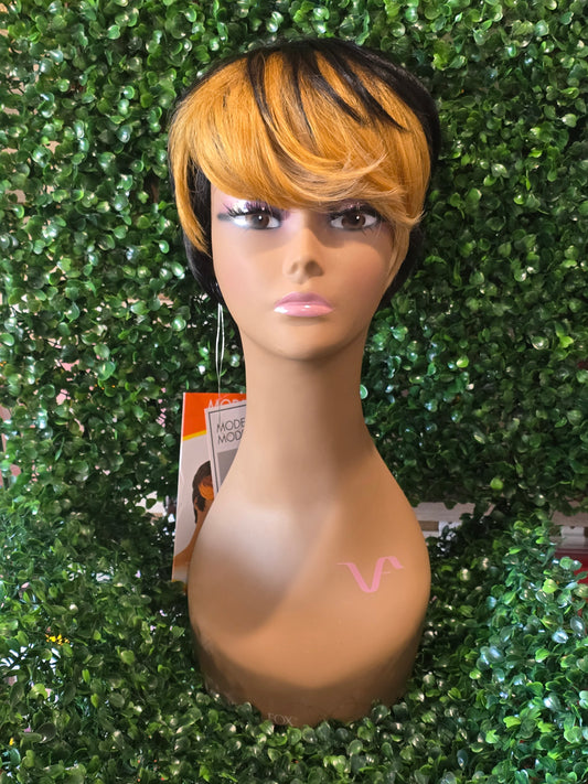SYNTHETIC/HUMAN BLEND STYLISH SHORT WIG